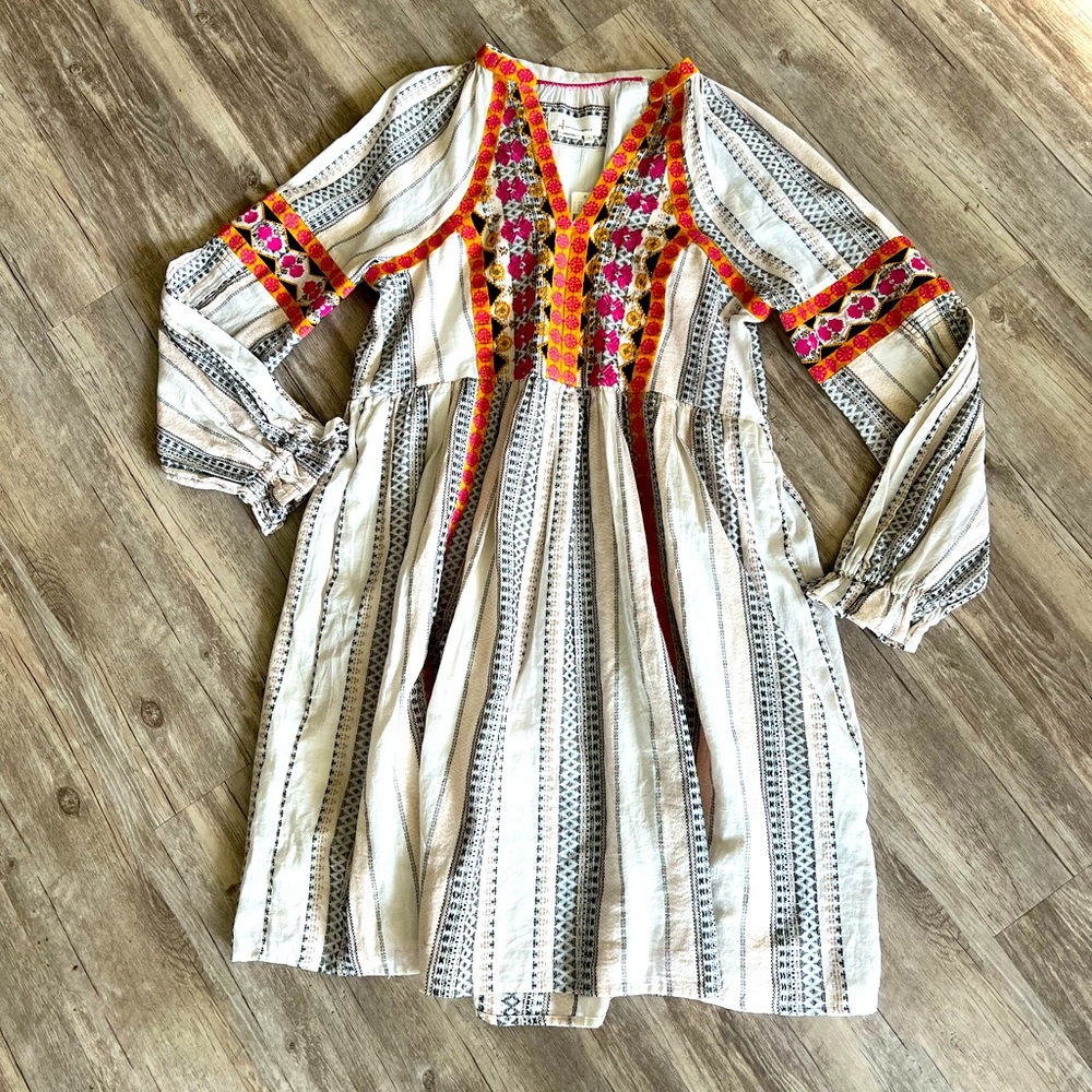 Anthropologie Tunic Dress- Size Medium